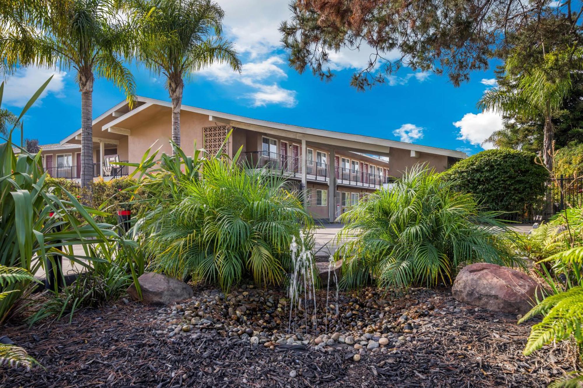 Motel Bay Breeze Oakland